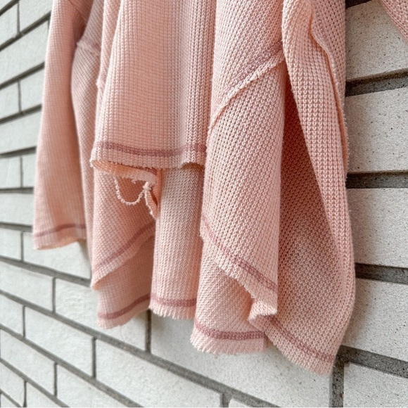 Anthropologie Deletta Millipa Peach Oversized Boho Cold-Shoulder Knit Sweater - Picture 5 of 13